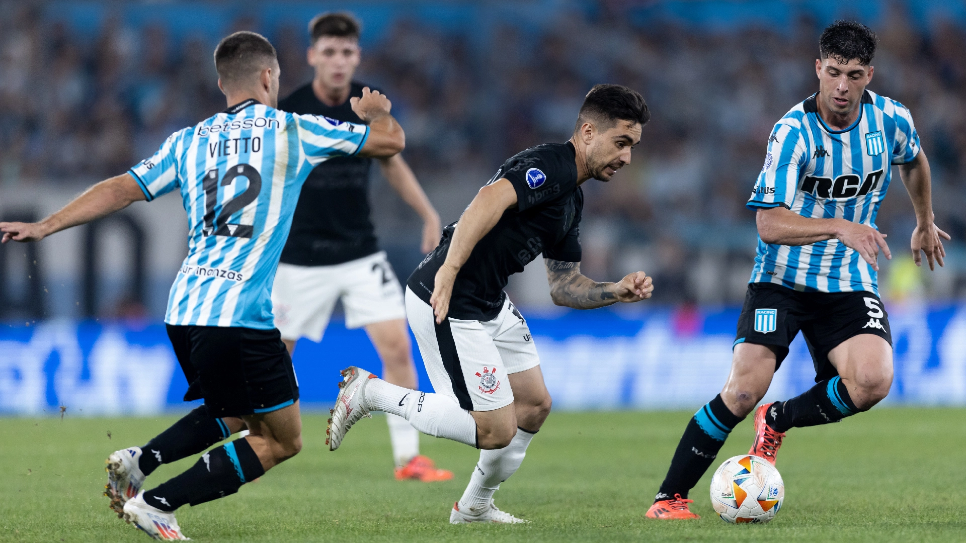 corinthians-sofre-virada-e-da-adeus-a-copa-sul-americana