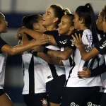 corinthians-goleia-internacional-em-penultima-rodada-da-primeira-fase-do-brasileirao-feminino