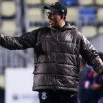 lucas-piccinato-lamenta-derrota-do-corinthians-no-majestoso-valido-pelo-paulistao-feminino
