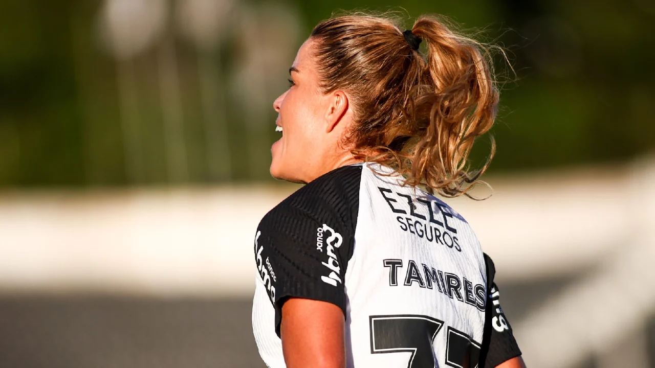 tamires-abre-o-coracao-apos-vitoria-do-corinthians