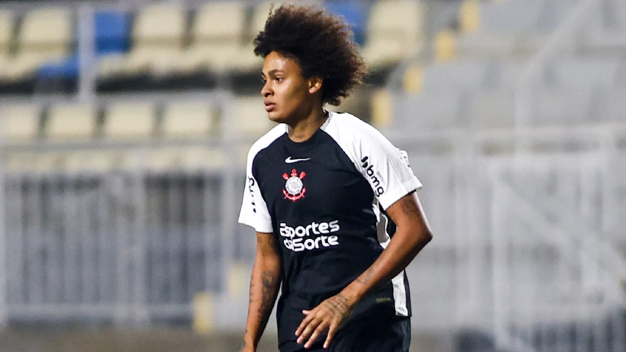 volante-do-corinthians-vitoria-yaya-e-convocada-para-a-selecao-brasileira-feminina