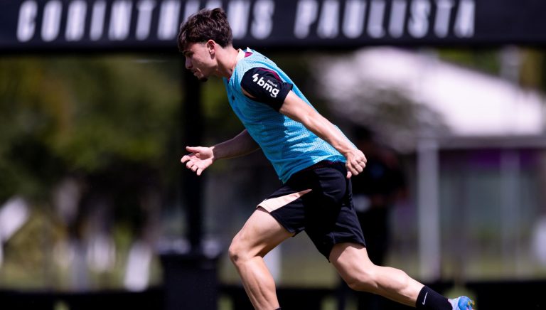 Corinthians intensifica treinamentos de olho na sequencia de jogos