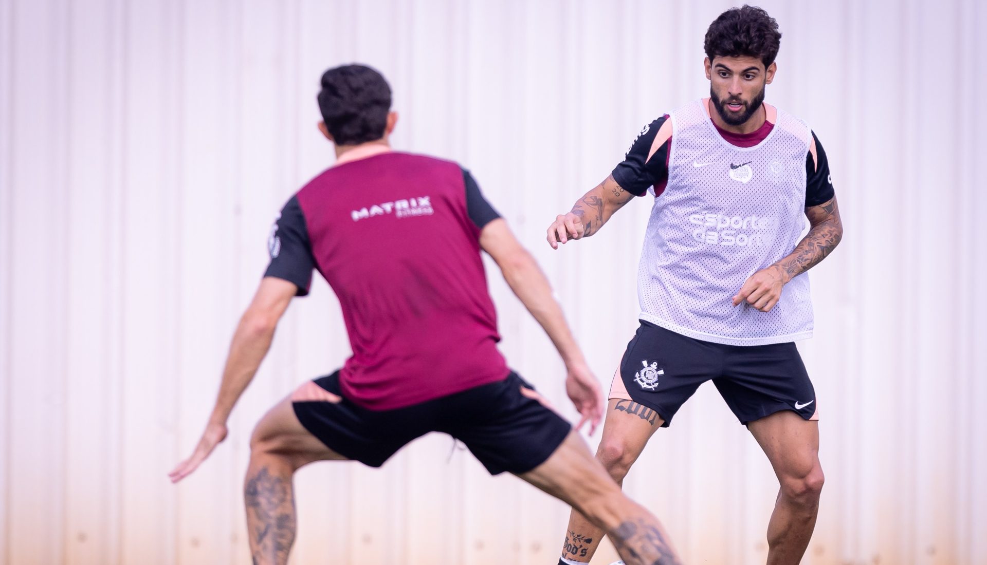 Corinthians se reapresenta com retornos no campo