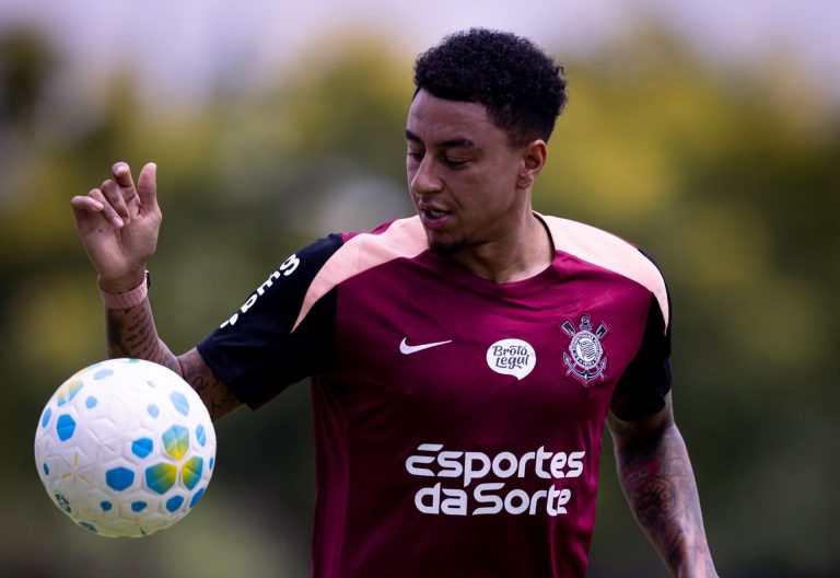 Lingard ainda nao esta no BID mesmo sendo anunciado e ja treina no CT