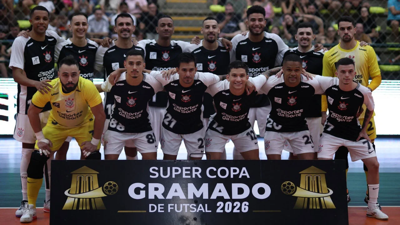 corinthians-perde-nas-penalidade-e-se-despede-da-supercopa-gramado-de-futsal