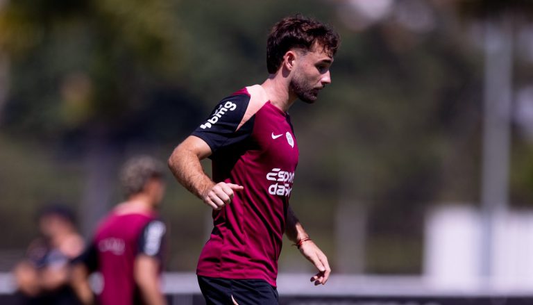 Corinthians encerra preparacao para enfrentar o Vitoria