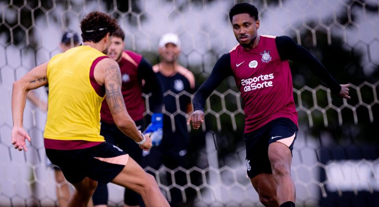 Corinthians inicia a preparacao para a estreia da Libertadores