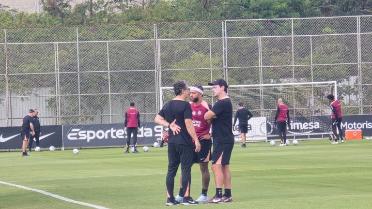 Corinthians inicia preparação para partida contra o Vasco pelo Brasileirão