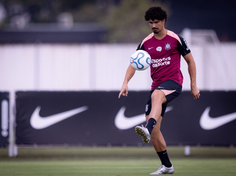 Corinthians inicia preparação para partida contra o Peñarol
