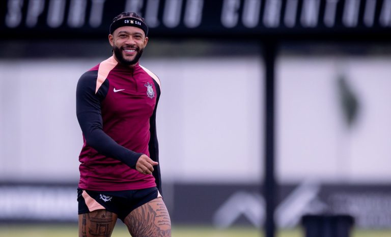 Corinthians encerra preparação para enfrentar o Peñarol
