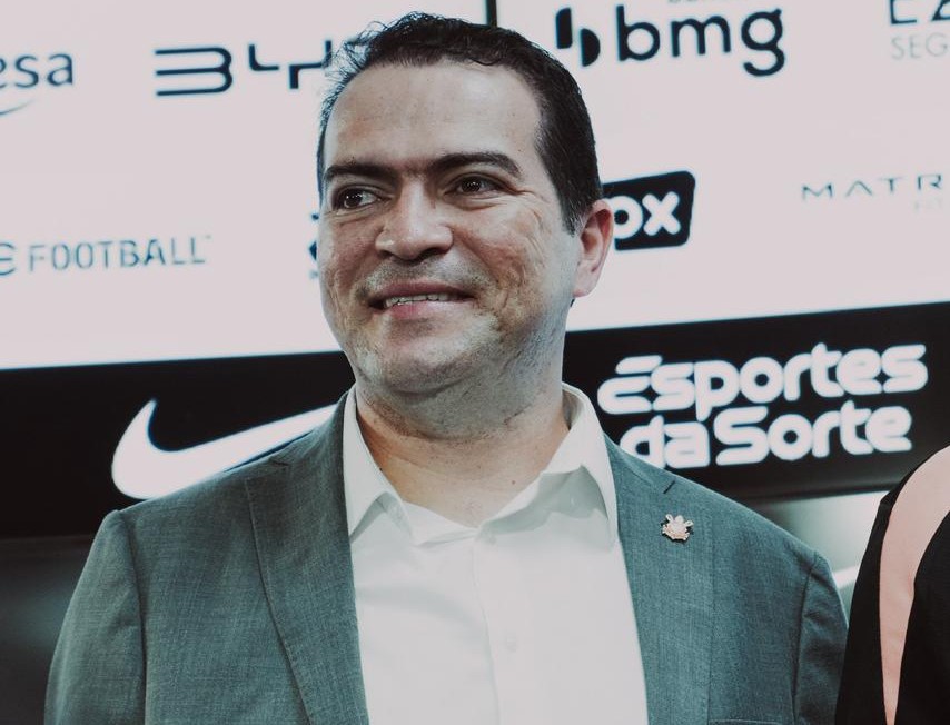 Marcelo Paz atualiza situações de Memphis e Yuri Alberto