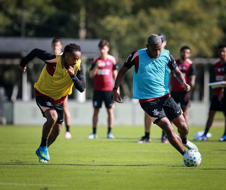 Corinthians segye na preparação para volta da temporada