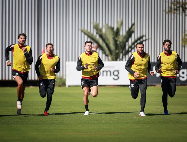 Corinthians retoma treinos com novidades