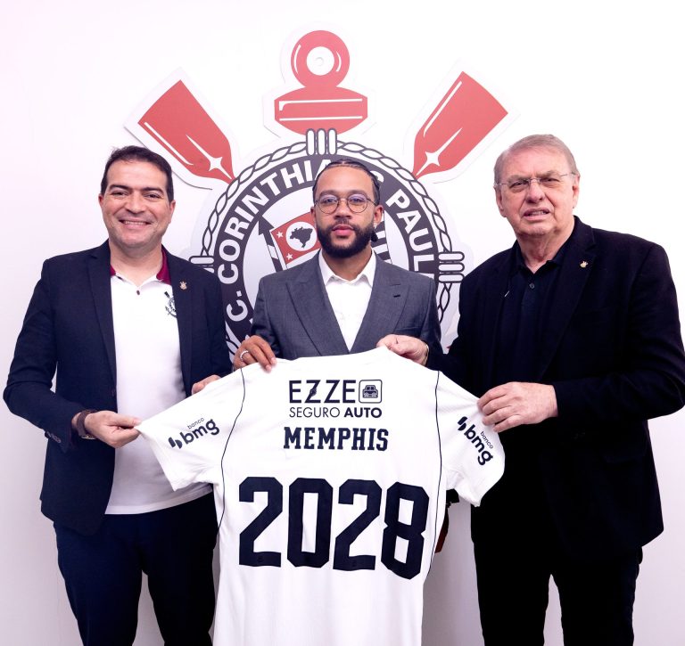 Corinthians anuncia renovação de Memphis Depay até 2028