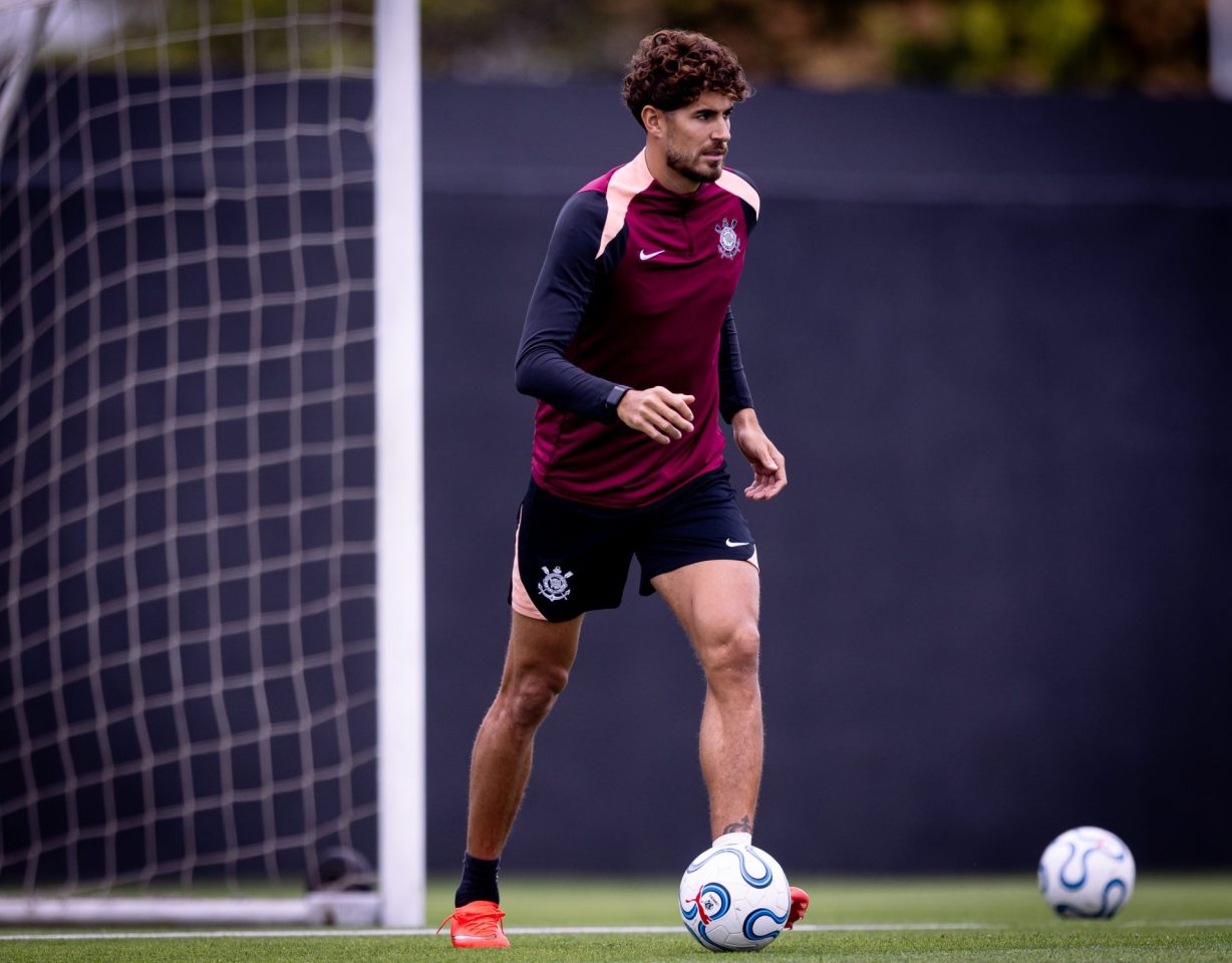 Corinthians inicia preparação para enfrentar o Rosario Central